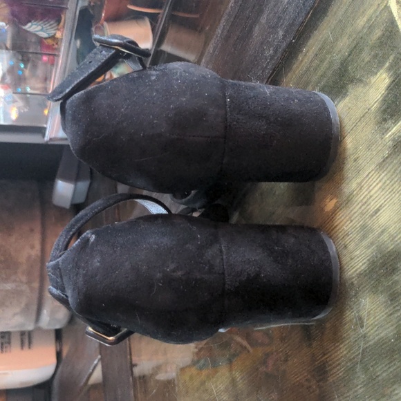 Vintage DVF Shoes - Picture 5 of 10